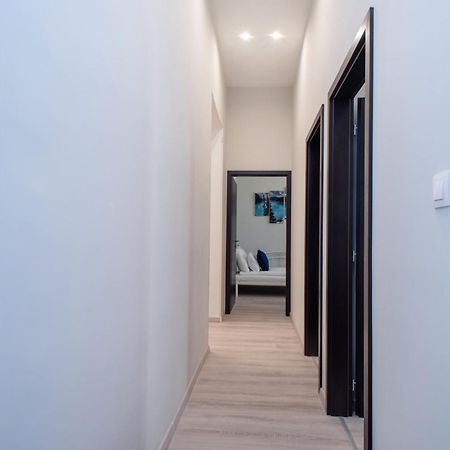 Very Central New And Large Ac Apartment Budapest Eksteriør billede